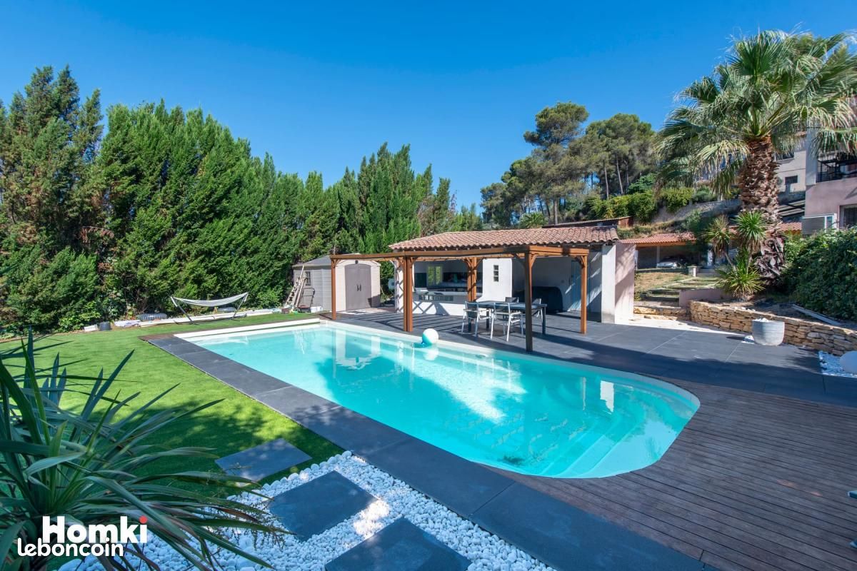 Maison 4 pièces 170 m² · à Les Pennes-Mirabeau · 170 m² · 629 000 €