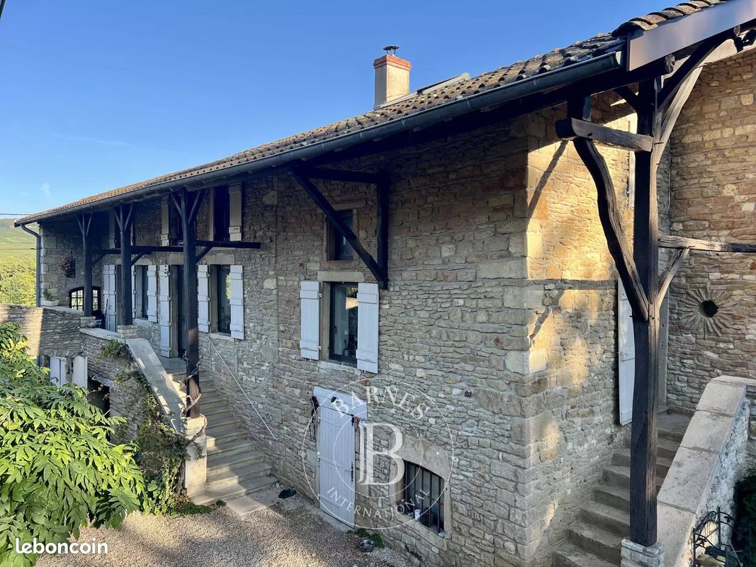 Maison 12 pièces 283 m² · à Verzé · 283 m² · 640 000 €