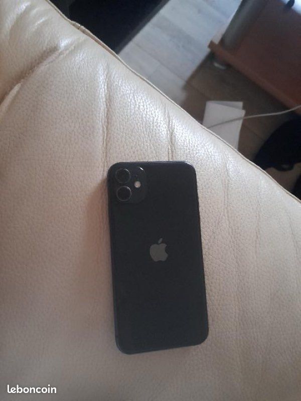 IPhone 11 (image 2)