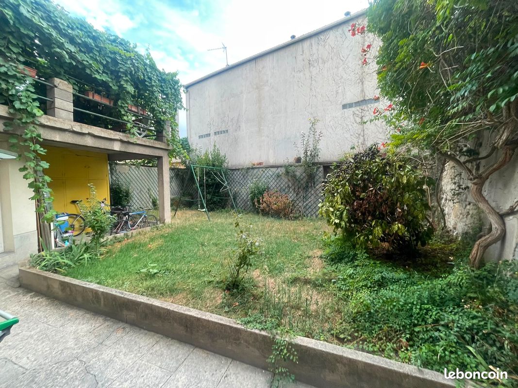 Appartement 2 pièces 30 m² · à Ivry-sur-Seine · 30 m² · 1 065 €/mois