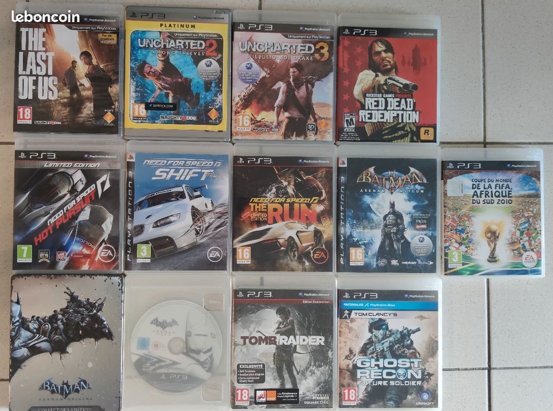 PS3 slim avec 2 manettes + 13 jeux (image 2)