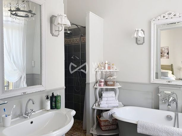 Propriété 11 pièces 278 m² — 14
