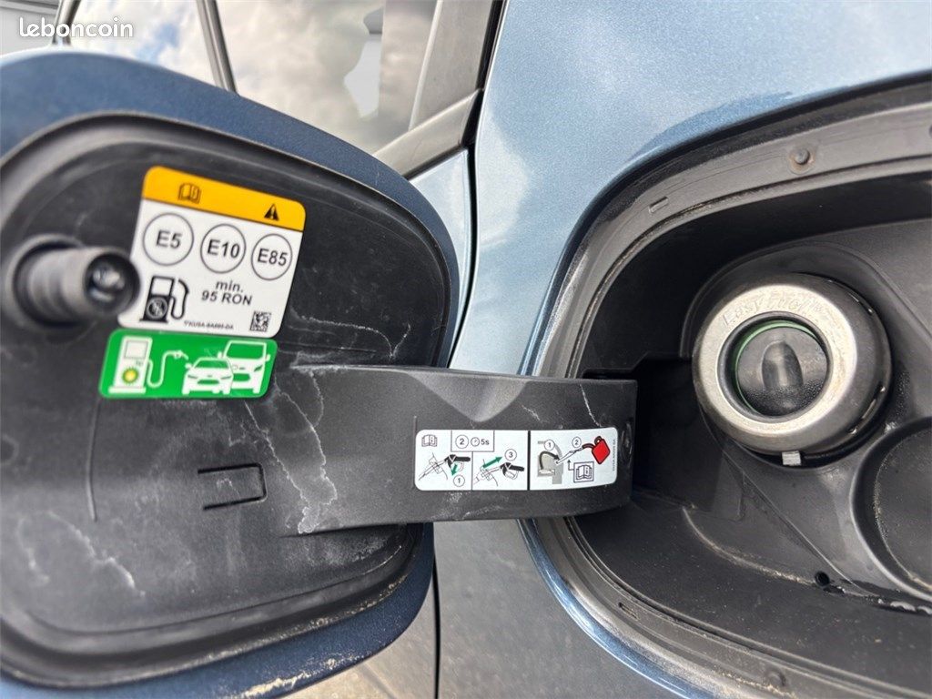 Ford Focus IV 1.0 FLEXIFUEL 125 S&S MHEV POWERSHIFT ST-Line X (image 12)