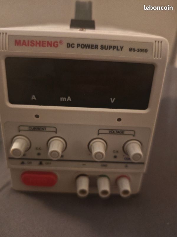 Alimentation de laboratoire Maisheng MZ-305D 0-30V 5A (image 1)