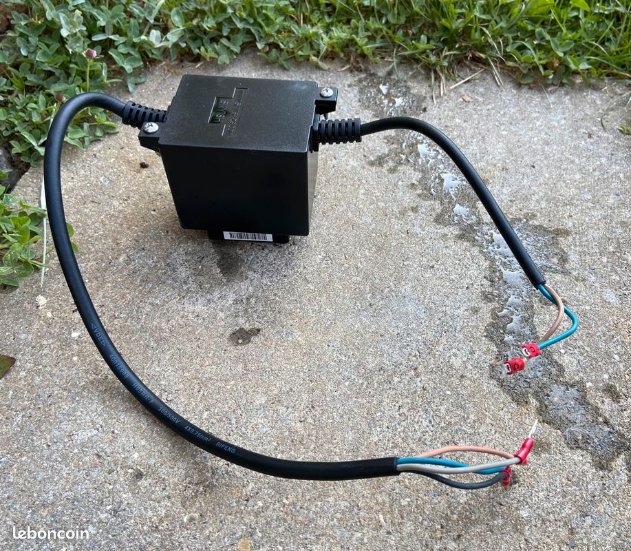 Transformateur électrique 12V spa Intex Baltik (image 2)