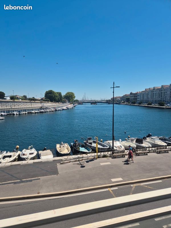 Appartement 1 pièce 28 m² · à Sète · 28 m² · 700 €