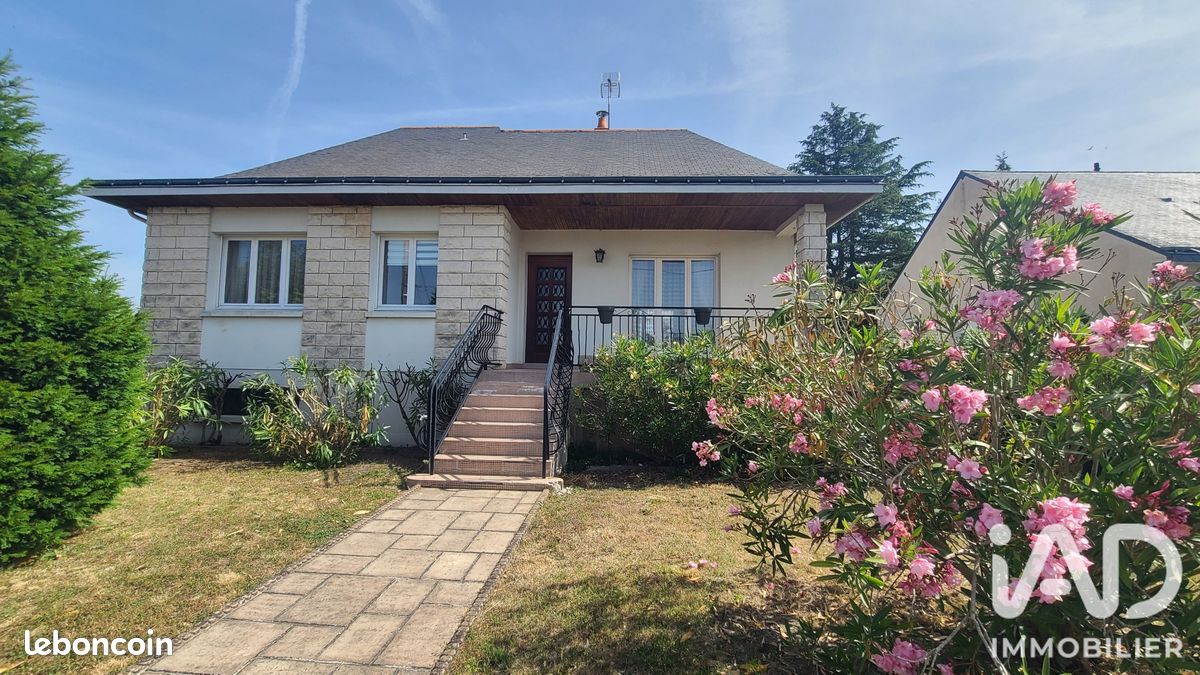 Maison 6 pièces 122 m² · à Saumur · 122 m² · 240 000 €