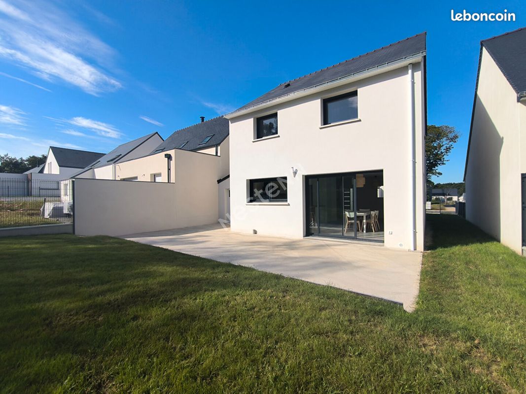 Maison 5 pièces 96 m² · à Monterblanc · 96 m² · 1 150 €/mois
