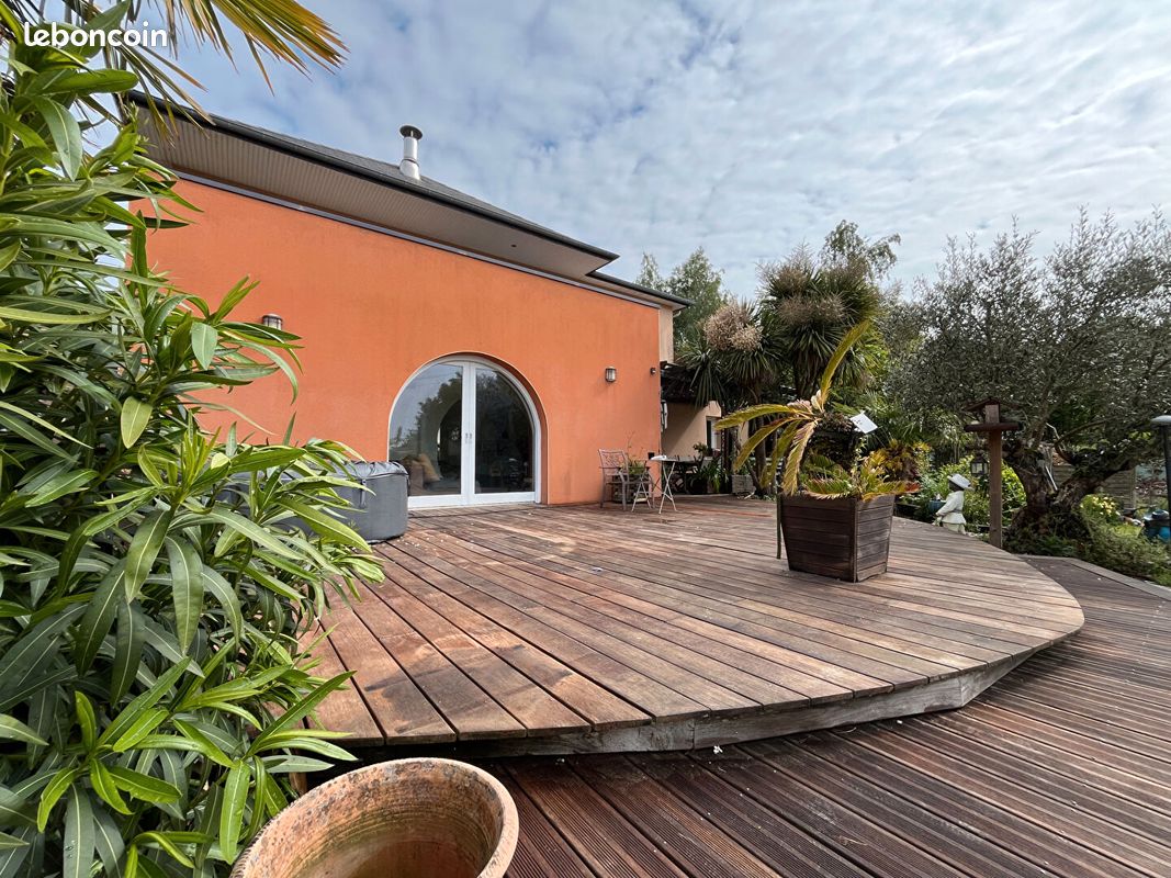 Maison 6 pièces 192 m² · à Montauban-de-Bretagne · 192 m² · 440 160 €