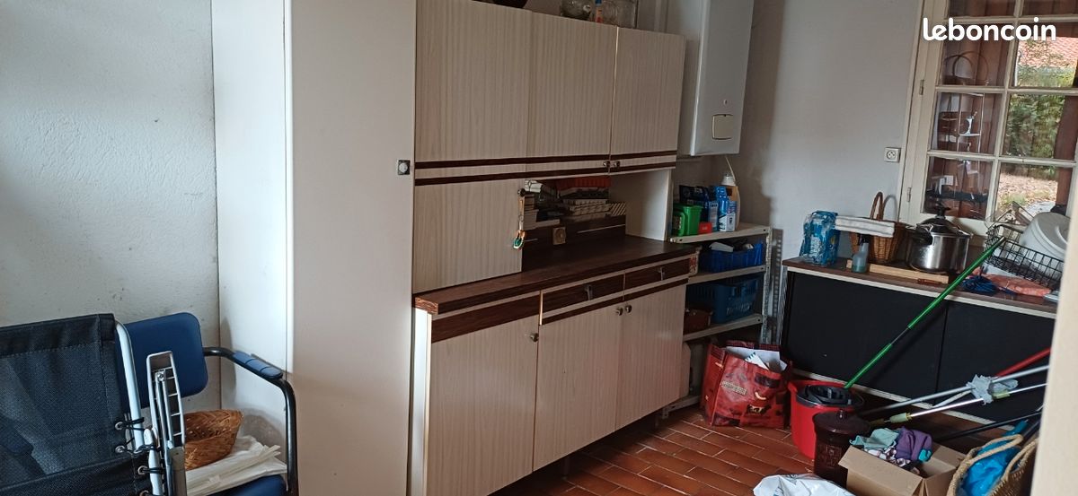 A vendre buffet formica (image 1)
