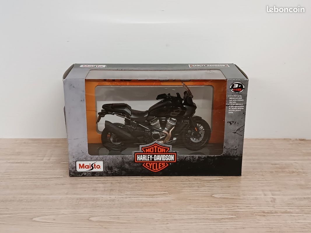 Maisto 1:18 Harley-Davidson Pan America - Modèle Réduit Neuf, Boîte Collector