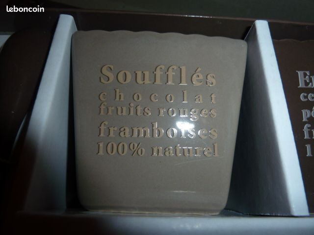 Coffret neuf de 4 pots pr souffles ou entremets (image 3)