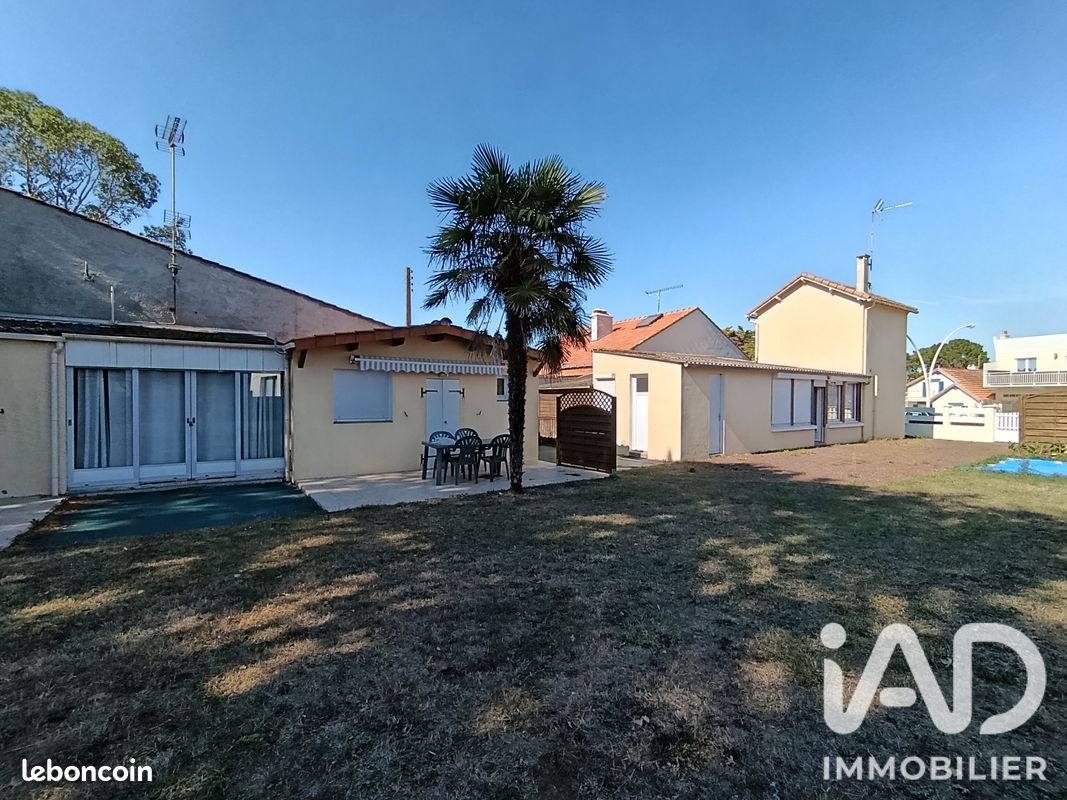 Maison 6 pièces 111 m² · à Saint-Michel-Chef-Chef · 111 m² · 363 000 €