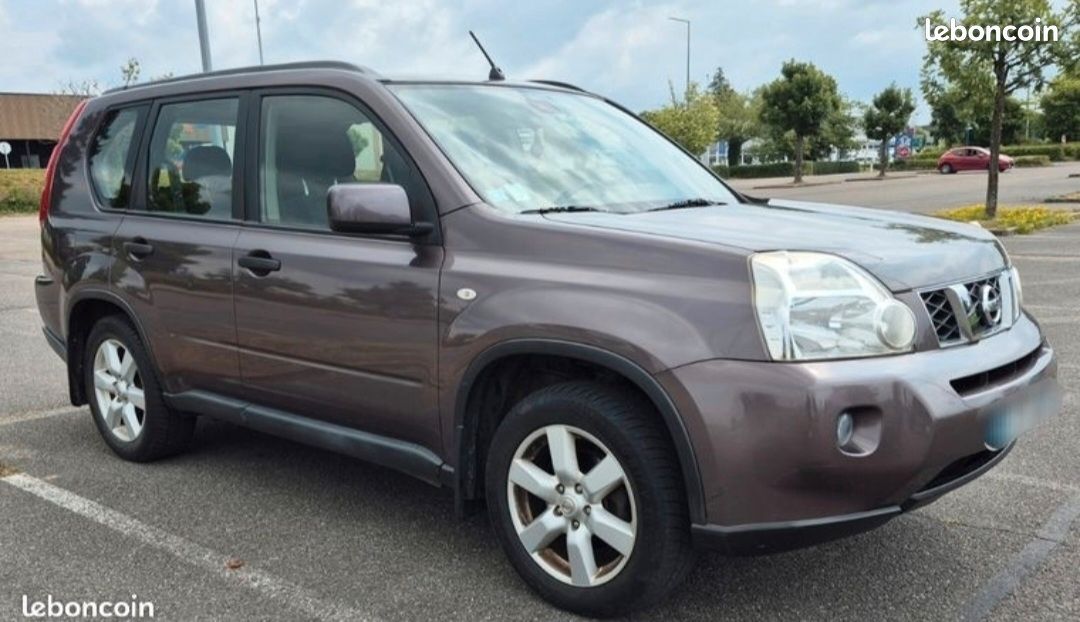 Nissan Xtrail (image 2)