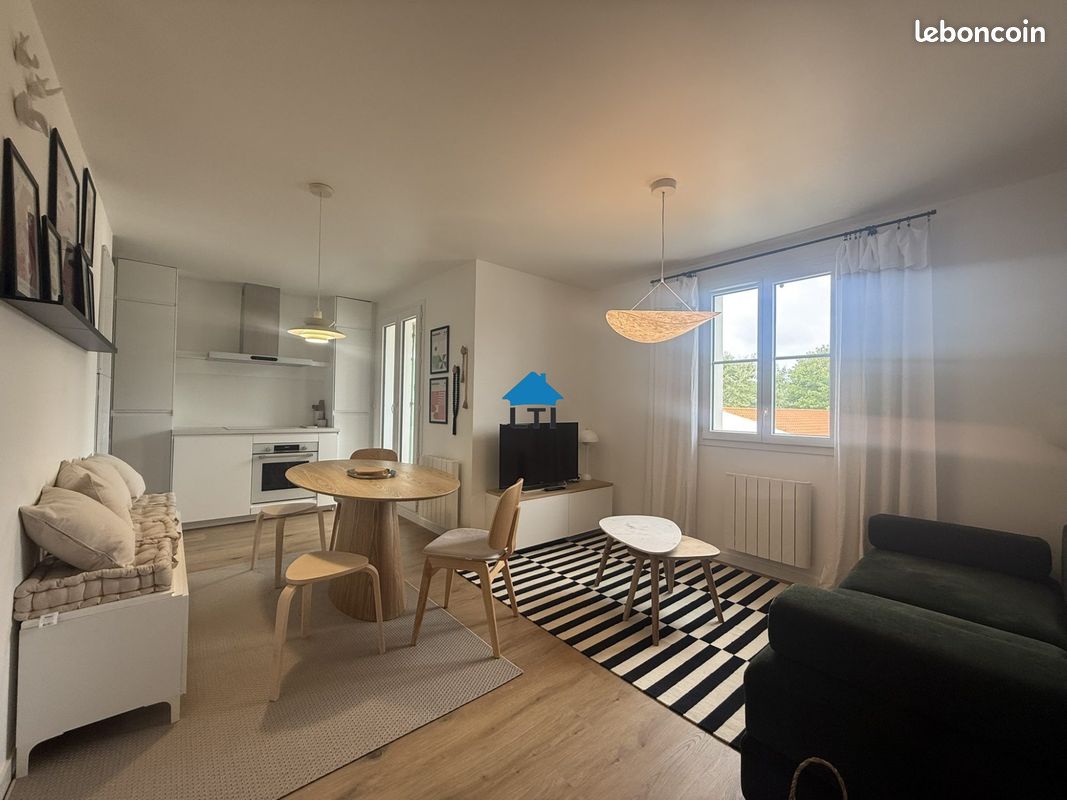 Appartement 2 pièces 42 m² · à Saint-Pierre-d'Oléron · 42 m² · 725 €/mois