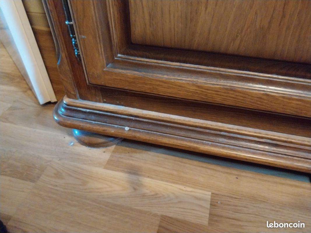 Vend ensemble lit + armoire +tables de chevet (image 3)