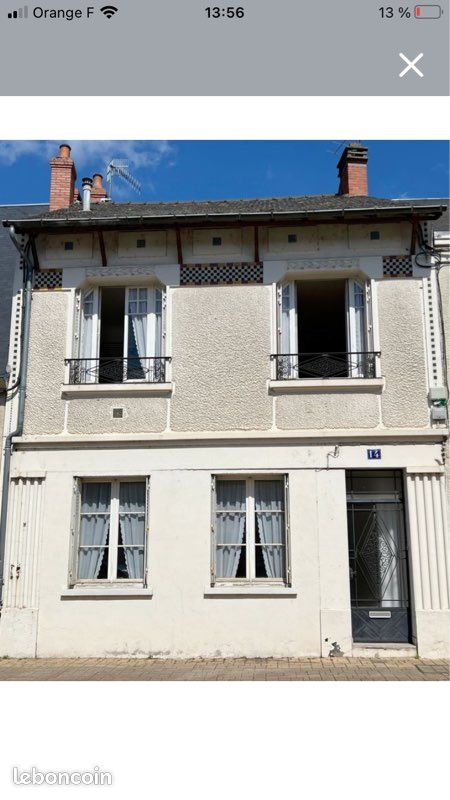Maison 5 pièces 94 m² · à Saint-Amand-Montrond · 94 m² · 99 000 €