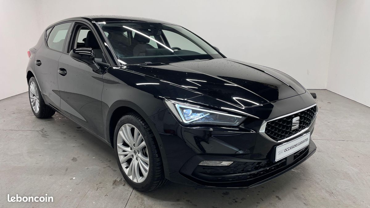 SEAT Leon 1.5 eTSI Hybrid 115 DSG7 Copa (image 21)