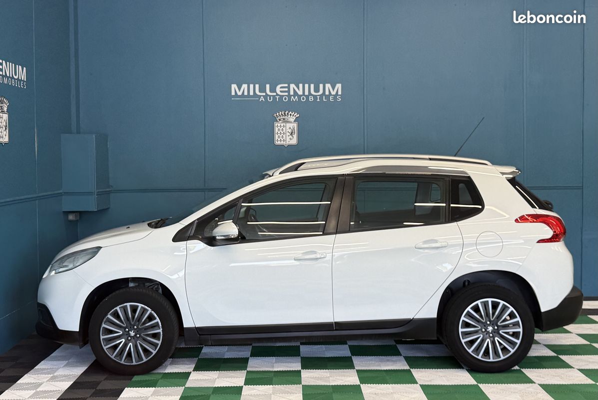 Peugeot 2008 1.6 E-HDI92 FAP ACTIVE (image 6)