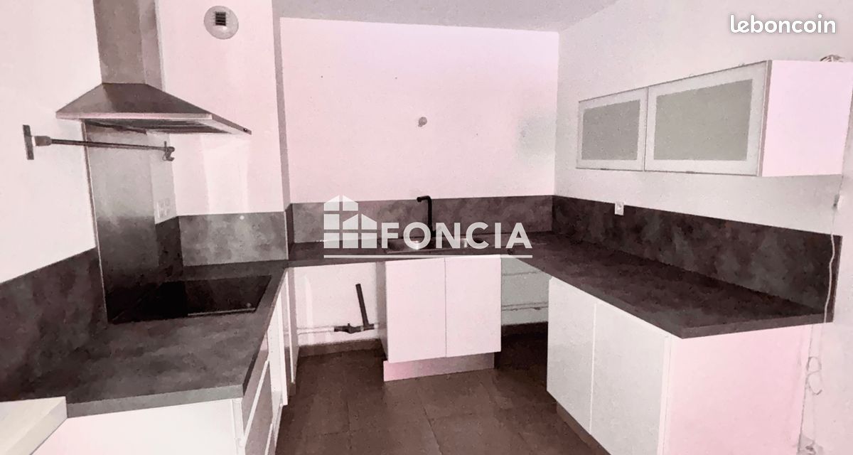 Appartement 3 pièces 60 m² · à Saint-Étienne · 60 m² · 755 €/mois