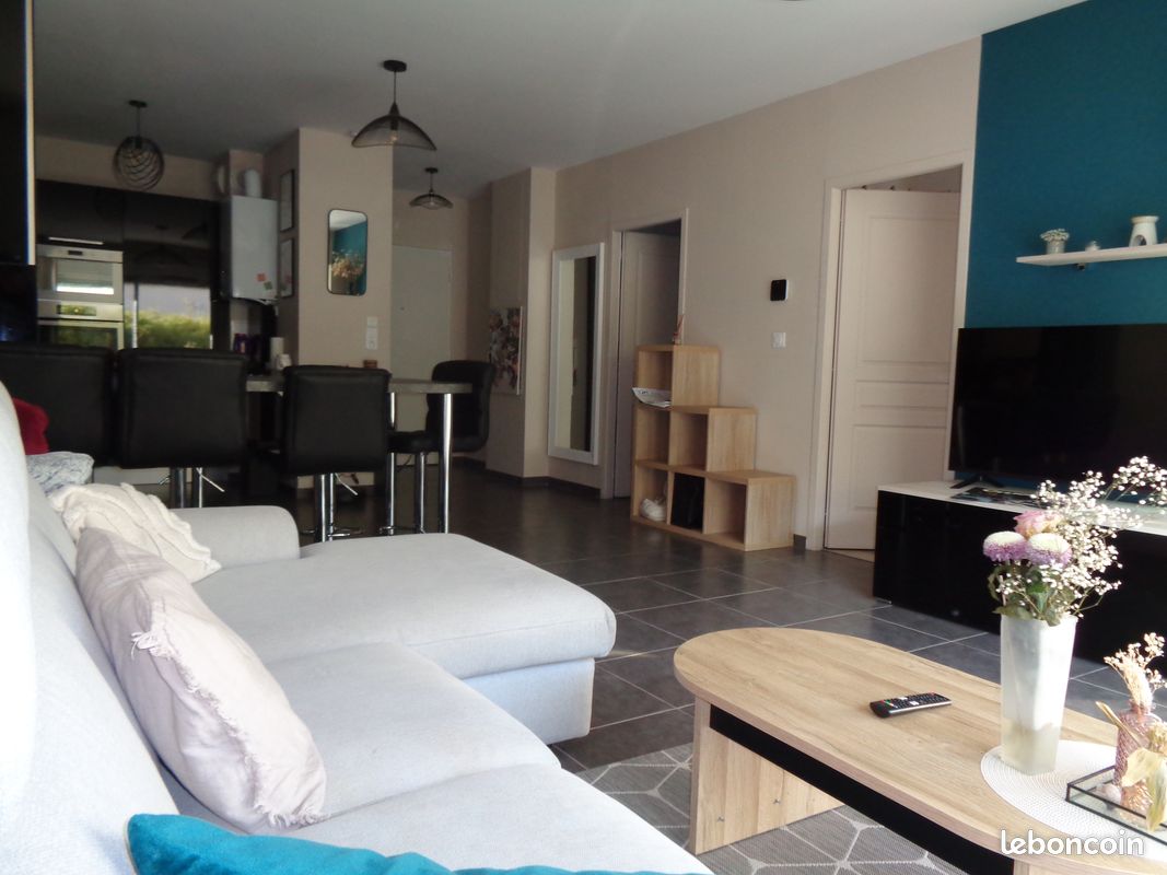 Appartement 2 pièces 51 m² · à Chassieu · 51 m² · 836 €/mois