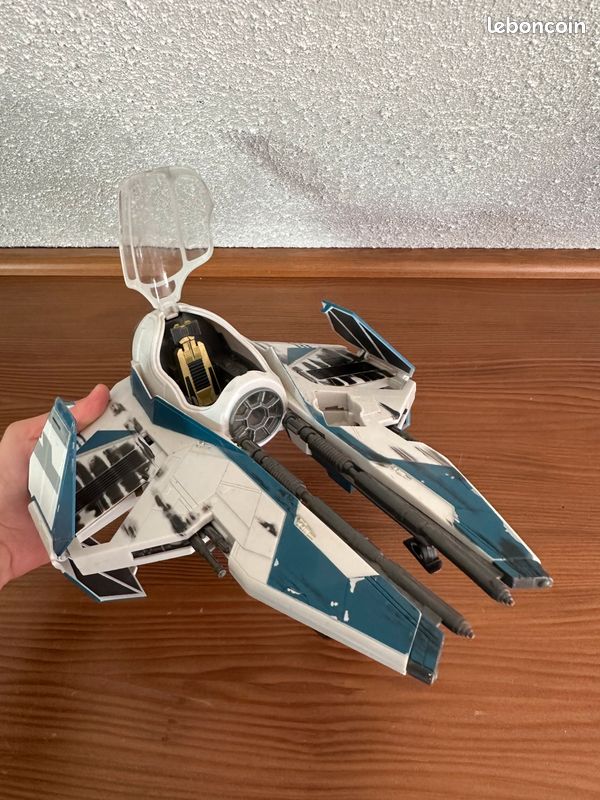 VAISSEAU STAR WARS Jedi Starfighter Obi _ Wan Kenobi 2004 Hasbro Lucas VAISSEAU STAR WARS Jedi Starfighter Obi _ Wan Kenobi 2004 Hasbro Lucas