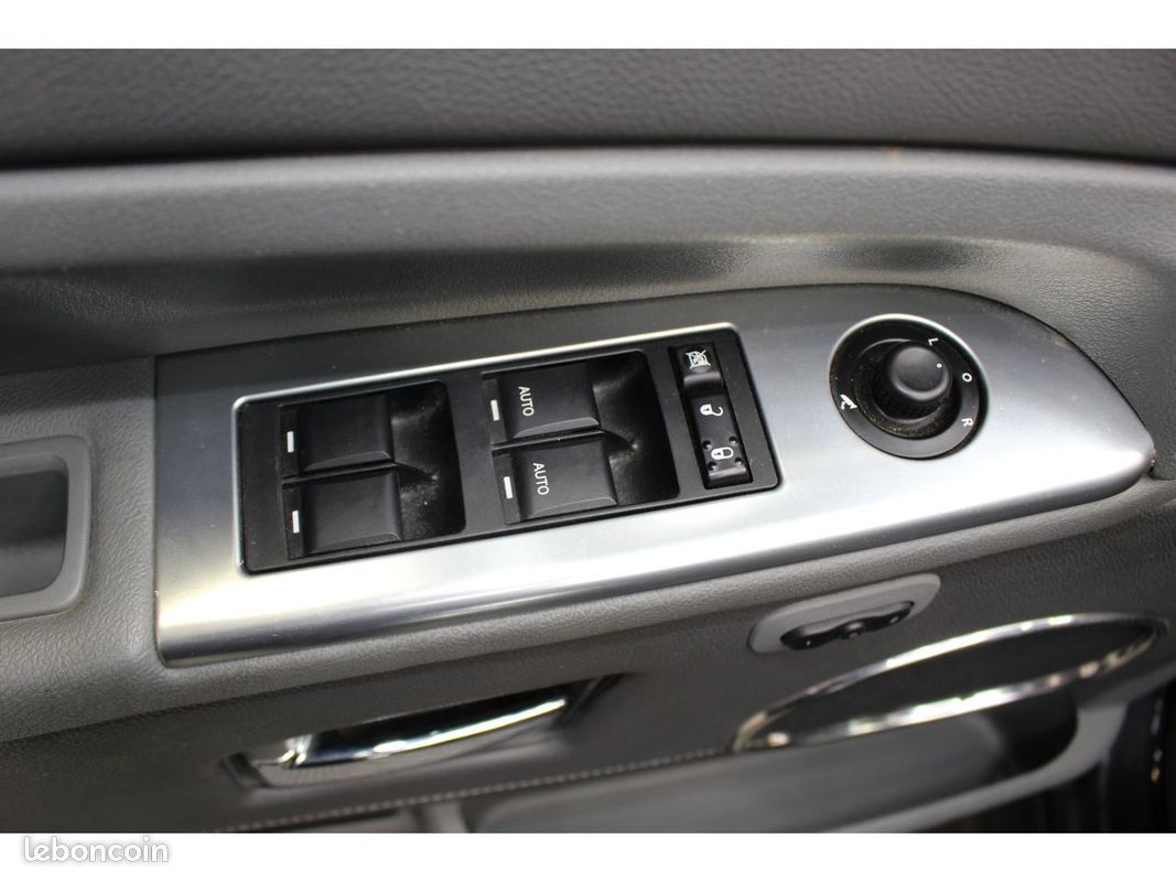 Jeep grand cherokee 6.1 hemi v8 srt-8 2007 phase 1 (image 29)
