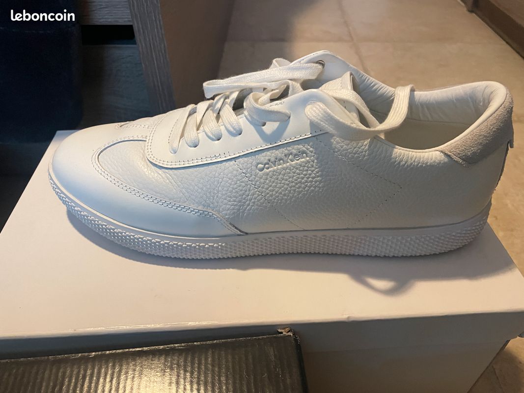 Lot chaussures 43 44 homme Boss Redskuns Nike… (image 2)
