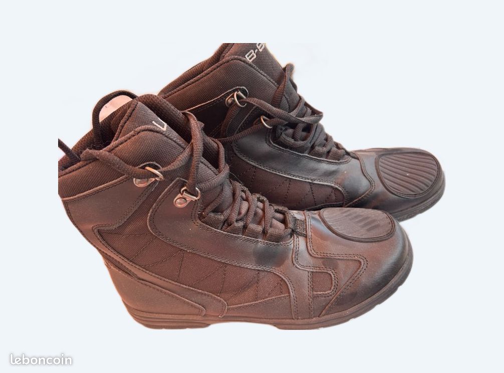 Vend botte moto (image 1)