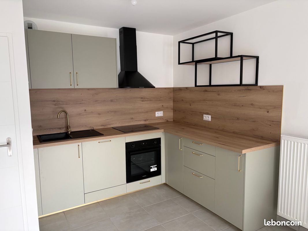 Appartement 3 pièces 72 m² · à Saint-Alban-Leysse · 72 m² · 1 250 €/mois