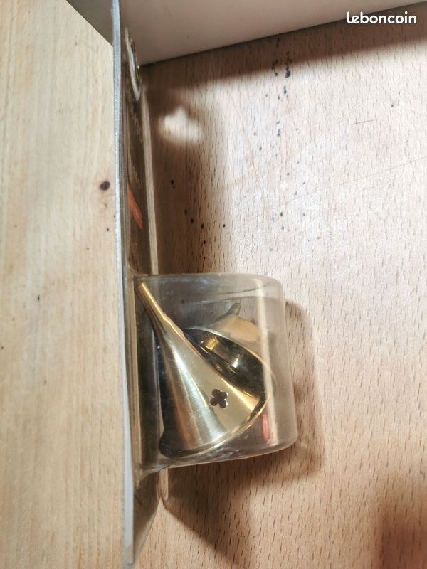 Porte encens en laiton neuf (image 2)
