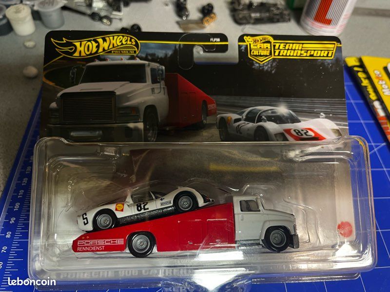 Team transport Porsche Hot Wheels (image 1)