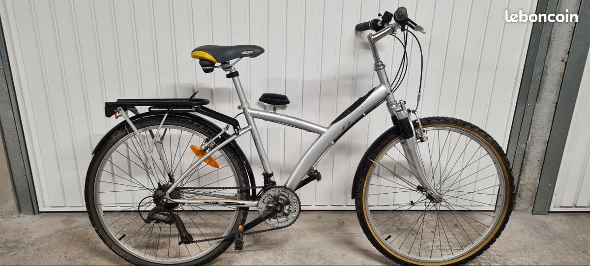 VTC Décathlon B'twin original 5 - Vélos