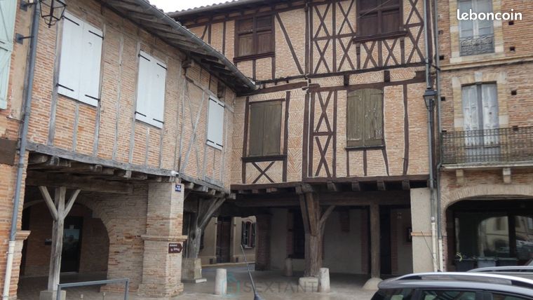 Maison 11 pièces 300 m²
