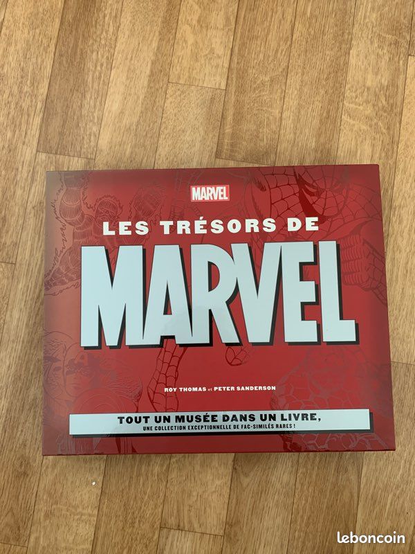 Livre Marvel (Les trésors de Marvel) (image 1)