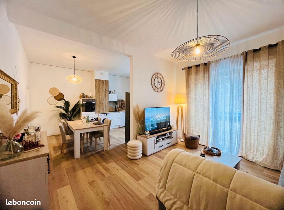 Appartement 3 pièces 76 m² · à Villeneuve-sur-Lot · 76 m² · 750 €