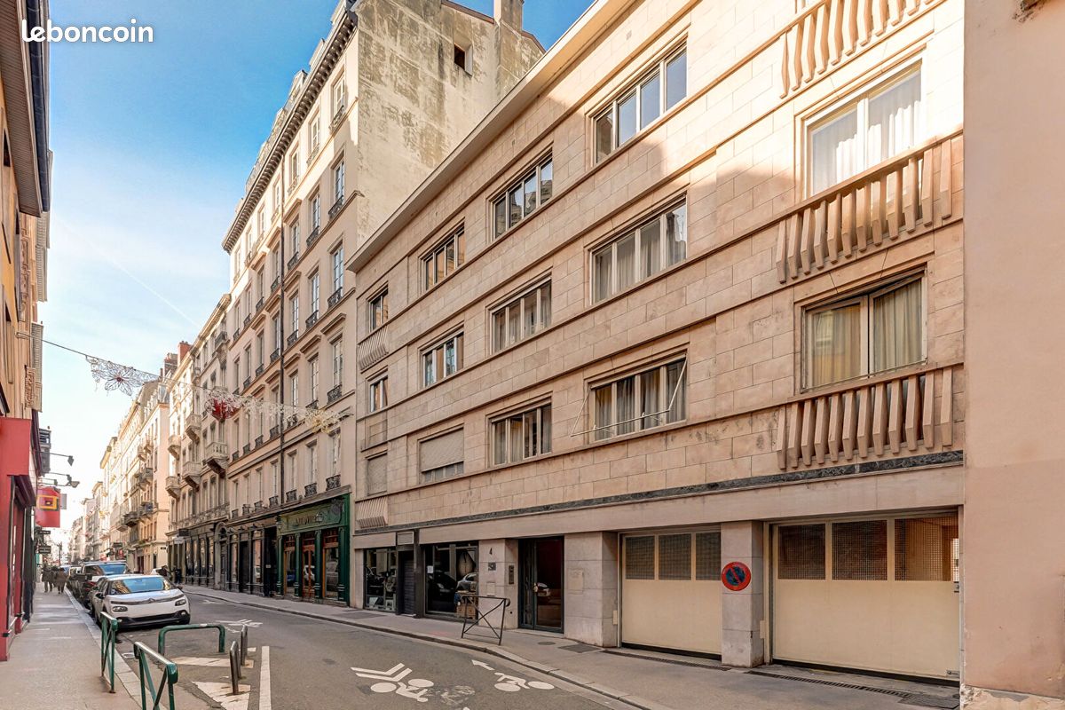Appartement 4 pièces 100 m² · à Lyon · 100 m² · 490 000 €
