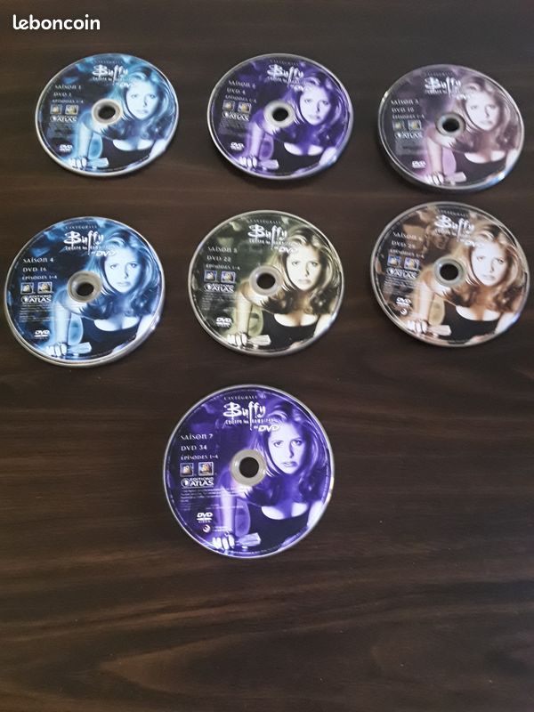 Buffy contre les vampires DVD Saison 1 à 7 vendus sans boîtier (image 1)