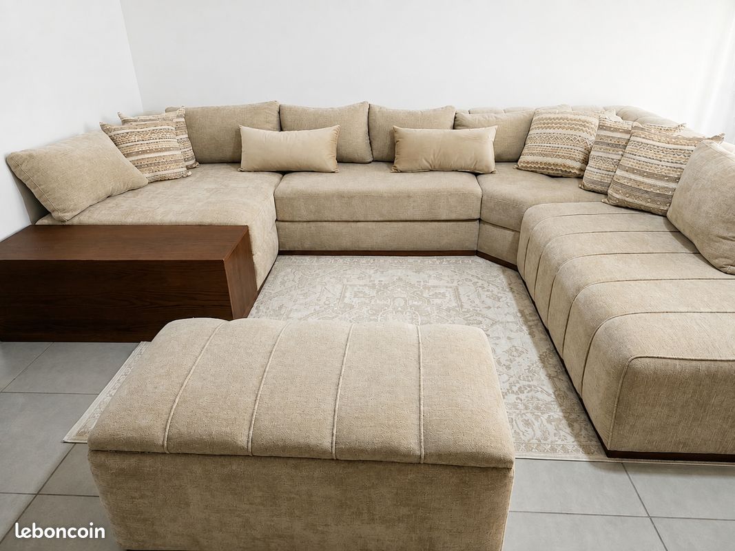 Canapé Panoramique U Sur-Mesure XXL - Noyer Massif & Tissu Anti-tache (image 1)