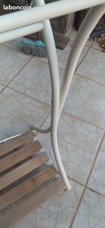 Porte serviette sur pied (image 5)