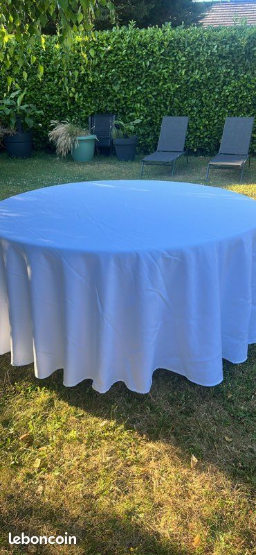 Table ronde pliante neuve (image 4)