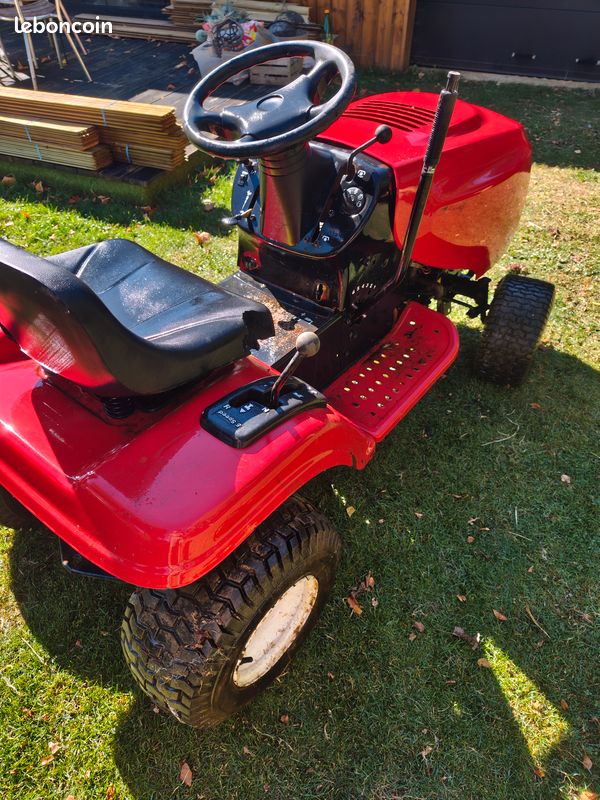 TRACTEUR TONDEUSE MTD 15,5cv sans plateau de coupe (image 2)
