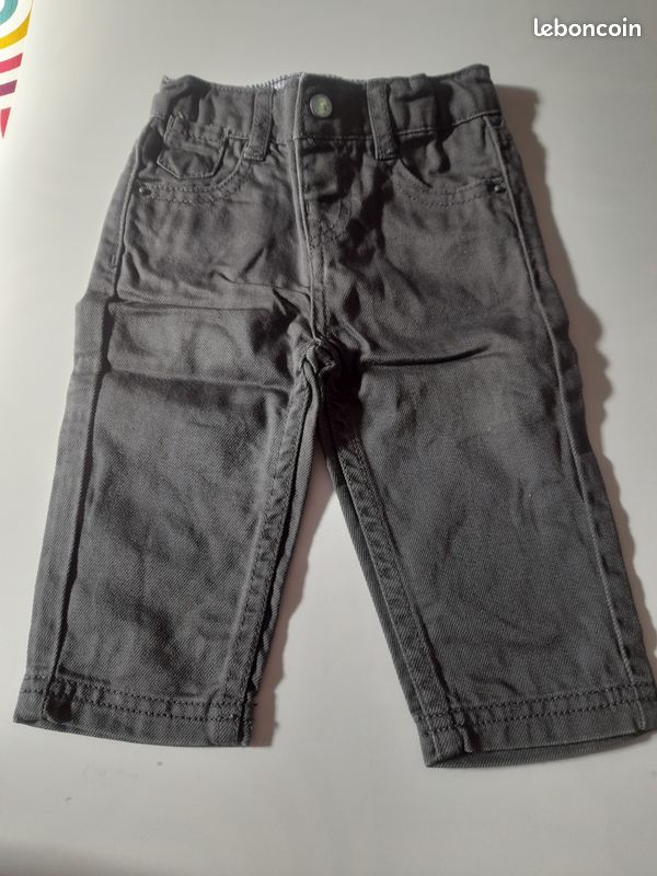 Pantalon bébé 6mois (image 1)