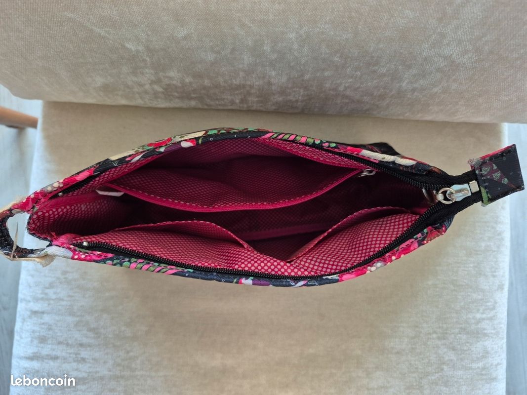 Trousse de toilette (image 5)