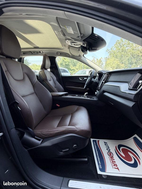 Volvo xc60 ii t8 twin engine 303 + 87ch business executive geartronic 2019 (image 15)