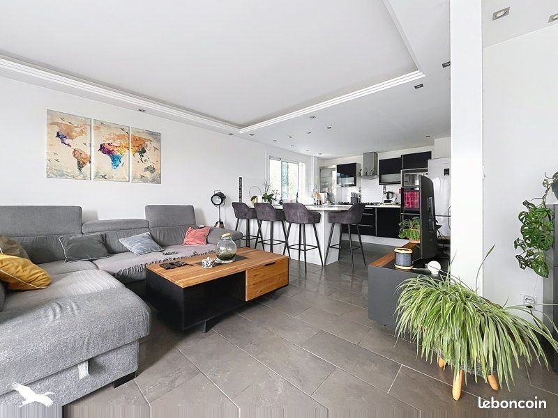 Appartement 4 pièces 99 m² · à Lyon · 99 m² · 337 799 €