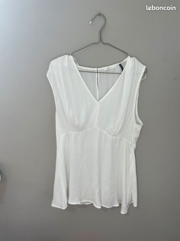 Tee shirt blanc (image 1)