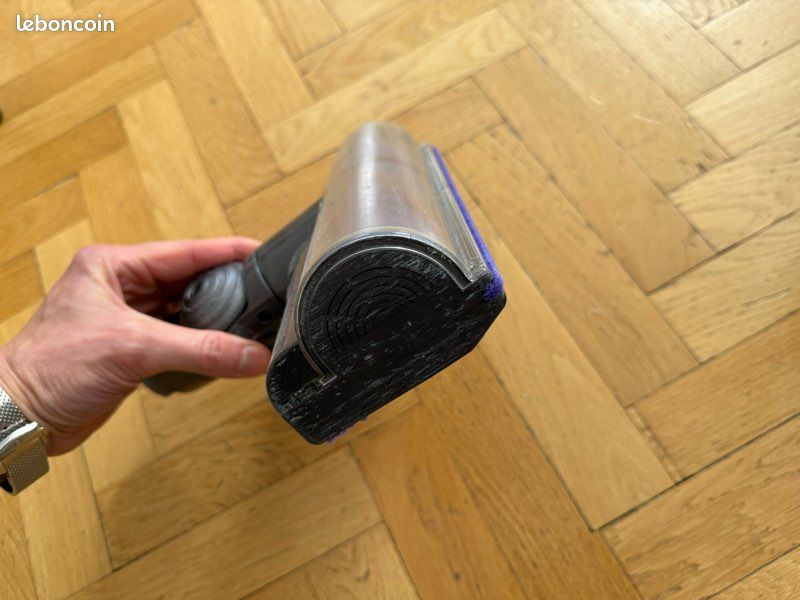 Dyson v8 brosse motorbar (image 3)