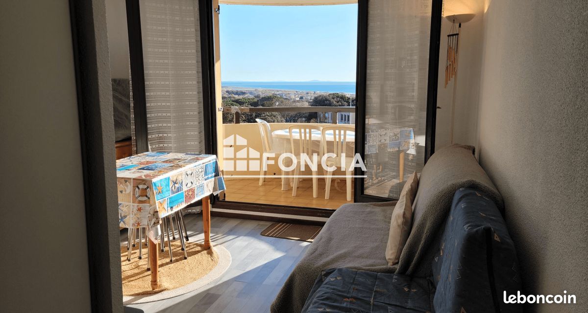 Agréable et lumineux appartement T2-Balcon vue mer et sa place de parking privative (image 2)