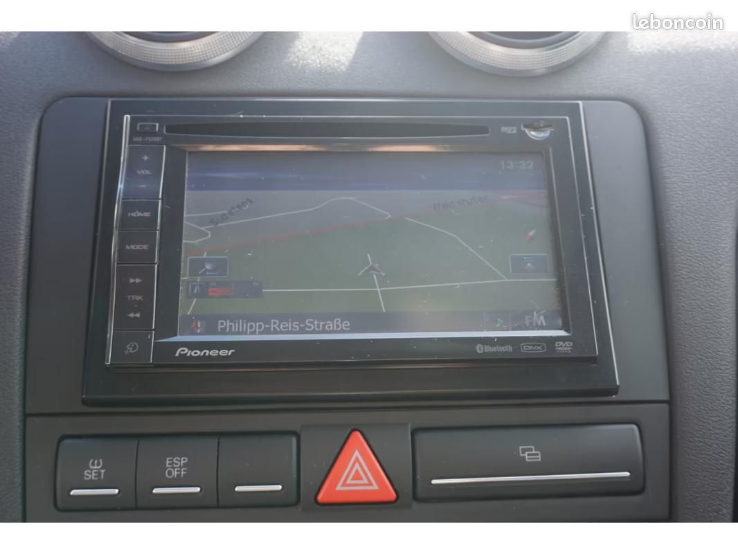 Audi S3 2.0 TFSI QUATTRO XENON 18'' GPS BOSE 265 CH 4X4 BVM - PACK SPORT TOIT OUVRANT VOLANT EN CUIR (image 17)